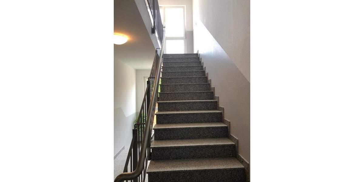 Etagenwohnung Grimmen - 2 Zimmer, 48 m&sup2;, 520&euro; | Angebot:25909019