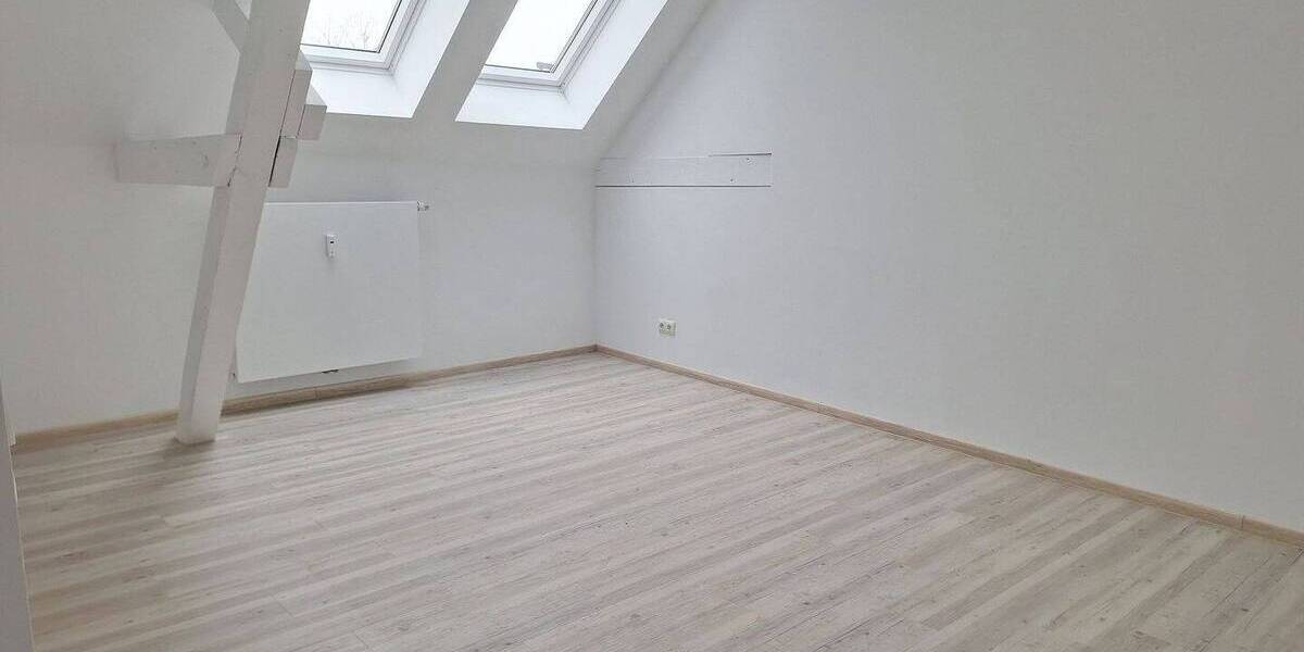 Etagenwohnung Greifswald Innenstadt - 2 Zimmer, 83 m&sup2;, 1.088&euro; | Angebot:25834707