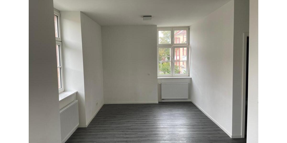 Etagenwohnung Greifswald - 1 Zimmer, 33 m&sup2;, 370&euro; | Angebot:25056236