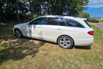 Mercedes-Benz E 220 177.000 km 21.500 &euro; Rubenow 17509