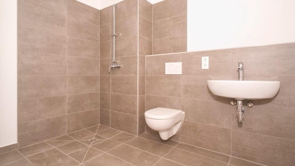 Etagenwohnung Greifswald - 4 Zimmer, 88 m&sup2;, 1.308&euro; | Angebot:13414433