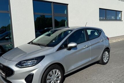 Ford Fiesta 53.574 km 12.290 &euro; Greifswald 17489
