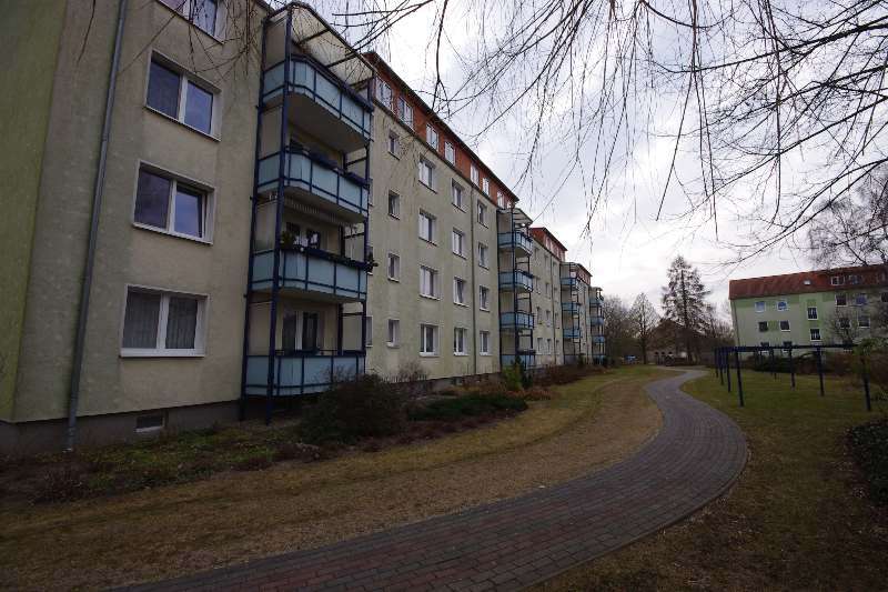 Etagenwohnung Greifswald Ostseeviertel (Parkseite) - 2 Zimmer, 48 m&sup2;, 382&euro; | Angebot:26116856