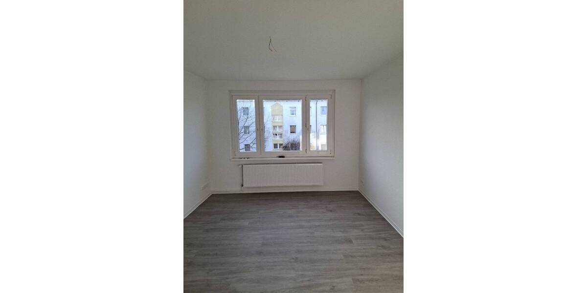 Etagenwohnung Gustow - 3 Zimmer, 63 m&sup2;, 413&euro; | Angebot:25986921