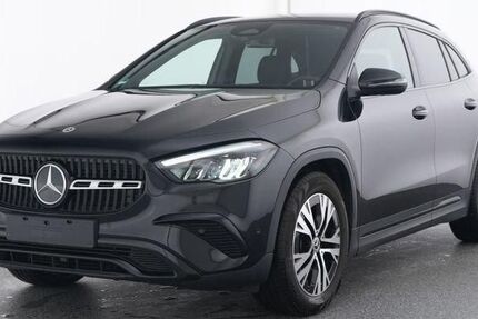 Mercedes-Benz GLA 180 17.900 km 37.440 &euro; Greifswald 17489