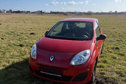 Renault Twingo 126.776 km 2.499 &euro; Greifswald 17489