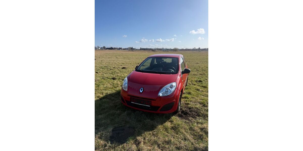 Renault Twingo 126.776 km 2.499 &euro; Greifswald 17489
