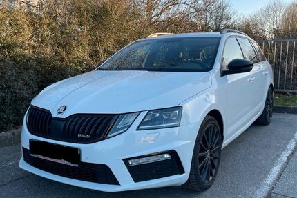 Skoda Octavia 69.000 km 22.750 &euro; Dargelin 17498
