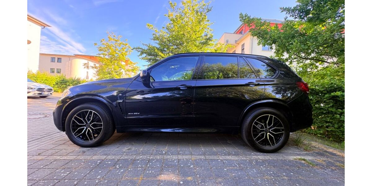 BMW X5 185.000 km 21.000 &euro; greifswald 17493