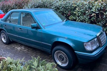 Mercedes-Benz 190 235.000 km 2.650 &euro; Jarmen 17126