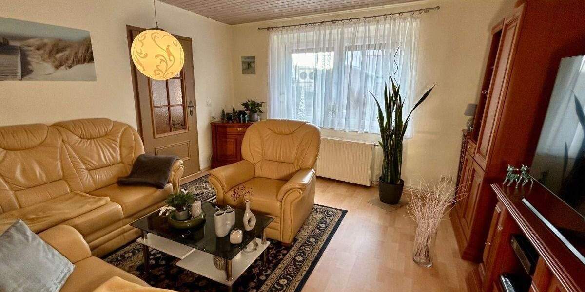 Einfamilienhaus Loitz - 4 Zimmer, 120 m&sup2;, 120.000&euro; | Angebot:25675942
