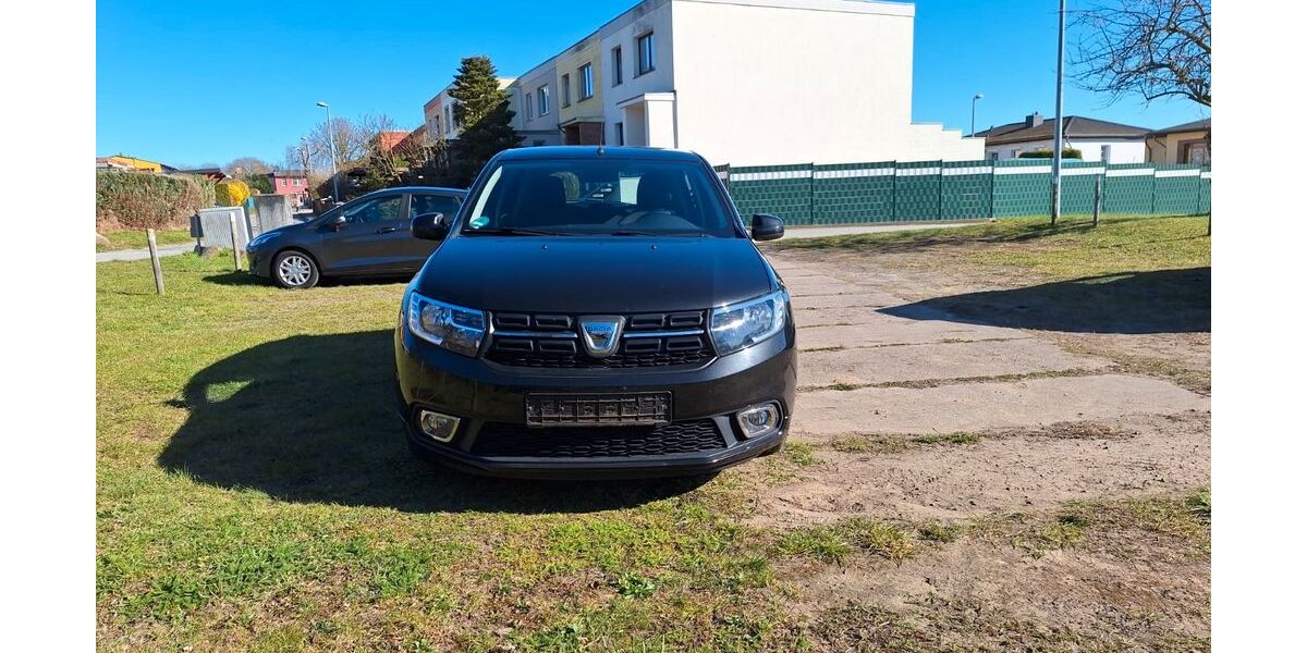 Dacia Sandero 63.000 km 8.200 &euro; Wolgast 17438