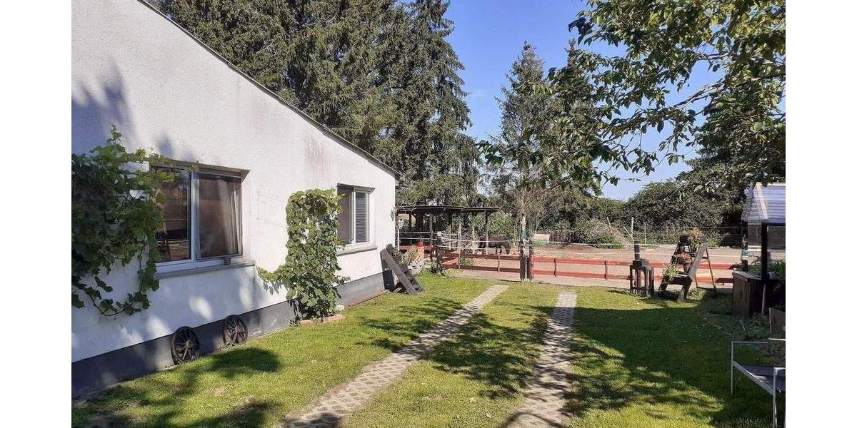 Mehrfamilienhaus, Wohnhaus Krien - 4 Zimmer, 100 m&sup2;, 69.000&euro; | Angebot:25705536