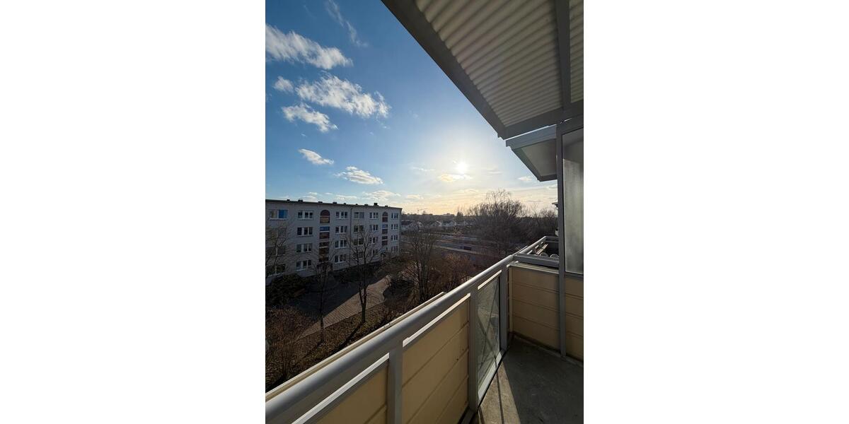 Etagenwohnung Greifswald - 2 Zimmer, 47 m&sup2;, 500&euro; | Angebot:25860494