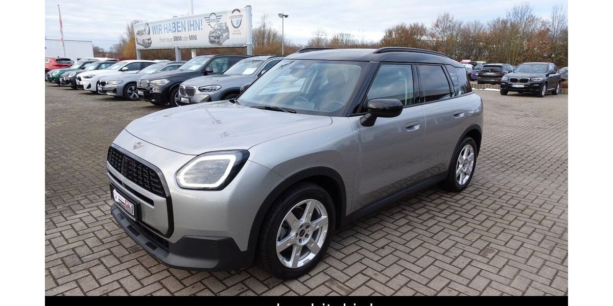 Mini Andere 43.194 km 33.990 &euro; Greifswald 17489