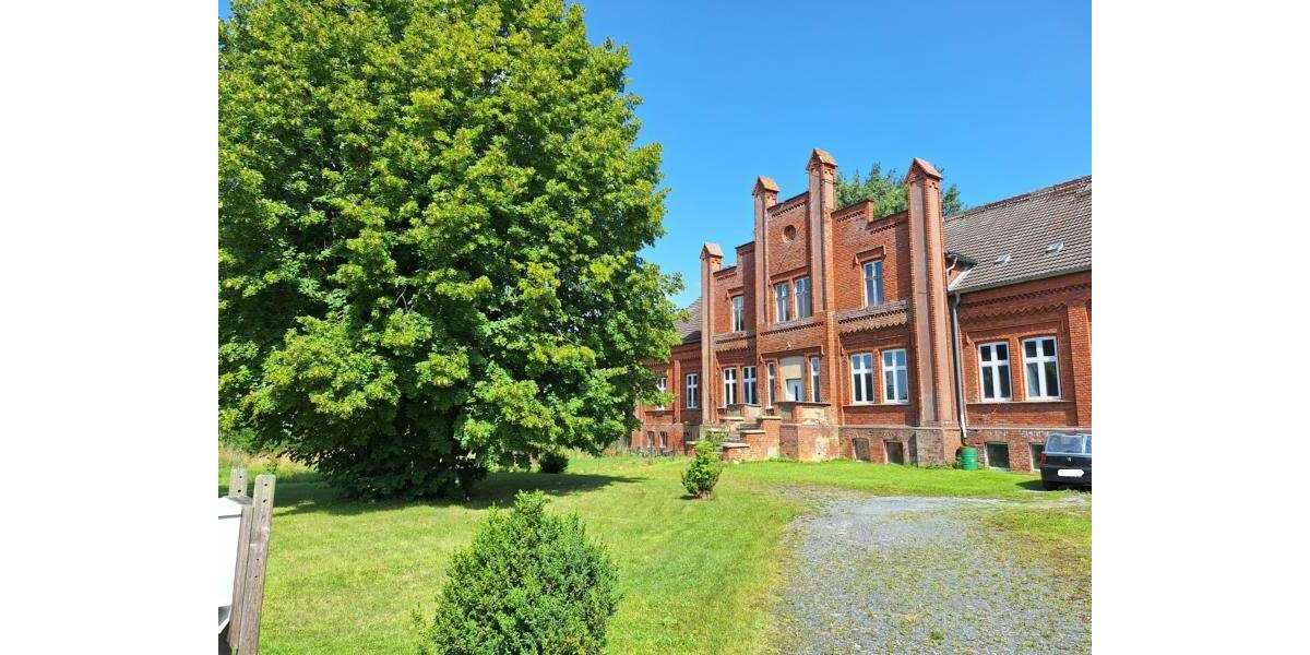 Einfamilienhaus Süderholz - 18 Zimmer, 750 m&sup2;, 42.500&euro; | Angebot:26728738