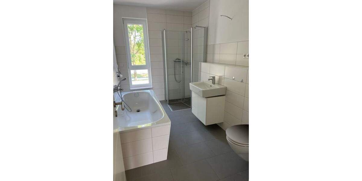 Reihenmittelhaus Greifswald Eldena - 5 Zimmer, 135 m&sup2;, 1.450&euro; | Angebot:25663493