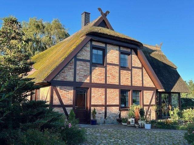 Einfamilienhaus Weitenhagen Helmshagen II - 6 Zimmer, 215 m&sup2;, 649.000&euro; | Angebot:25747576