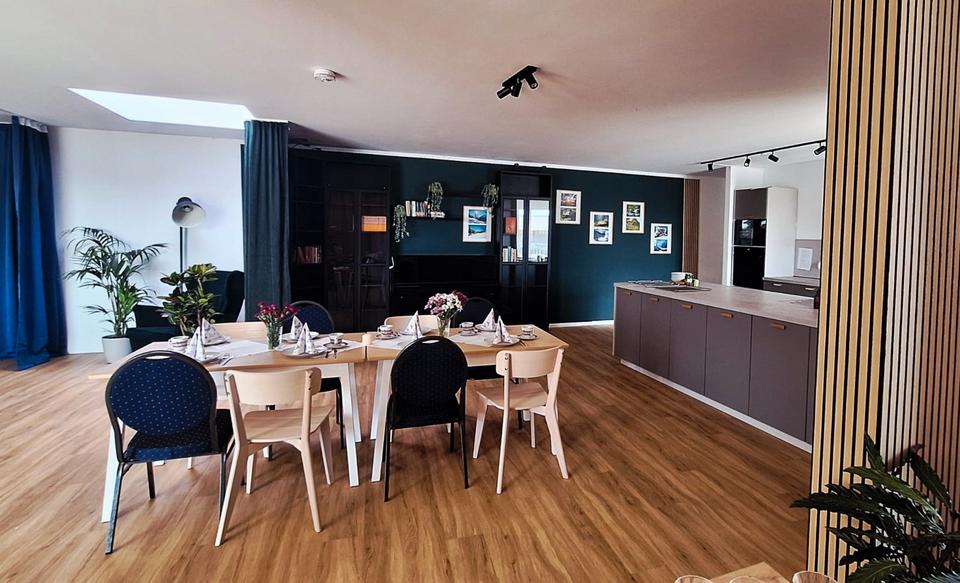 Etagenwohnung Greifswald - 4 Zimmer, 83 m&sup2;, 1.069&euro; | Angebot:26705910