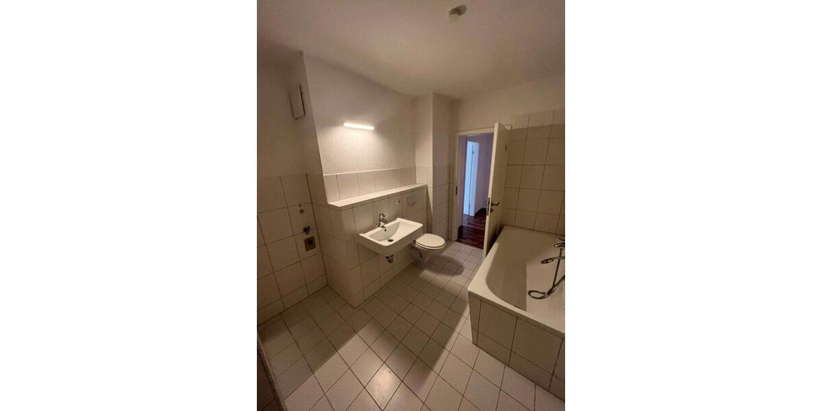 Dachgeschoßwohnung Greifswald - 3 Zimmer, 83 m&sup2;, 850&euro; | Angebot:27721606