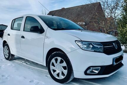 Dacia Sandero 165.451 km 3.700 &euro; Sundhagen 18519