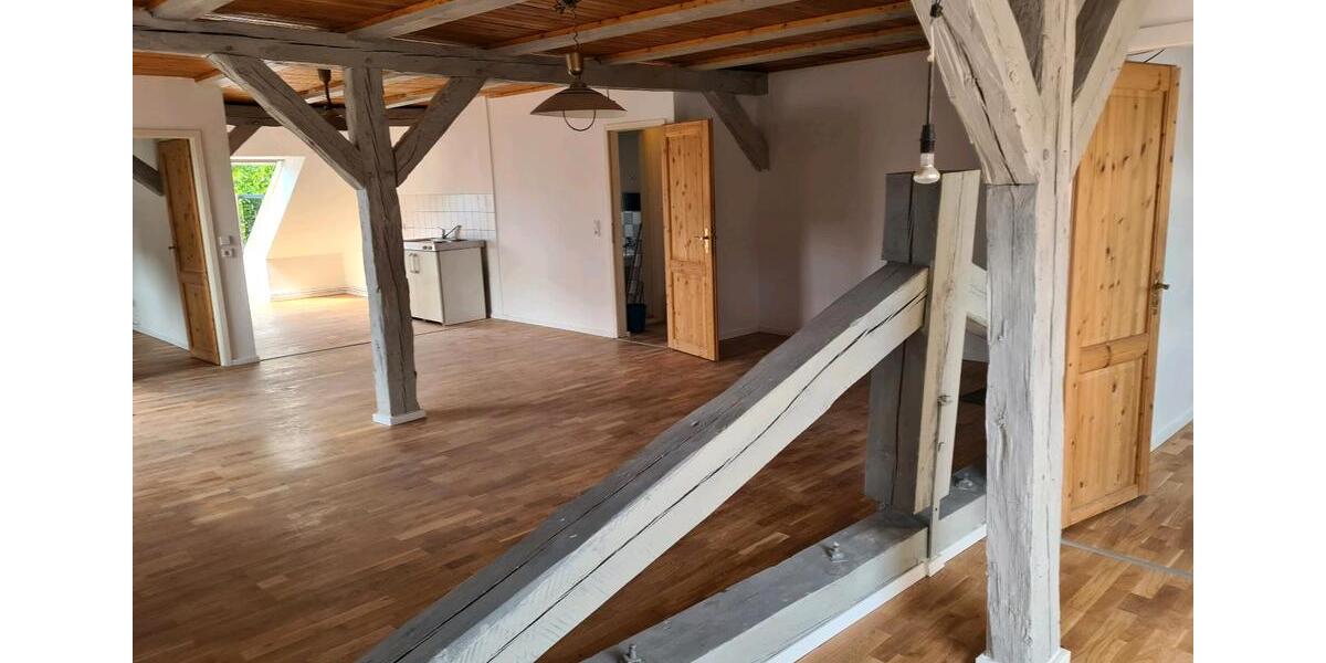 Dachgeschoßwohnung Kröslin - 3 Zimmer, 80 m&sup2;, 600&euro; | Angebot:25044720