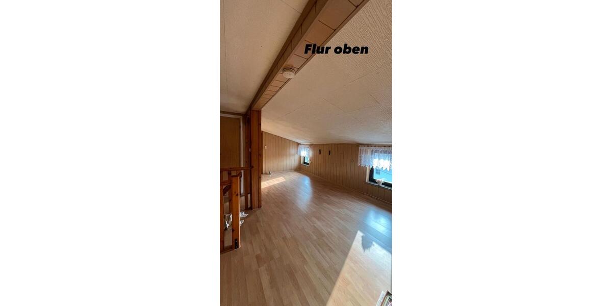 Einfamilienhaus Samtens - 6 Zimmer, 150 m&sup2;, 300.000&euro; | Angebot:25655672