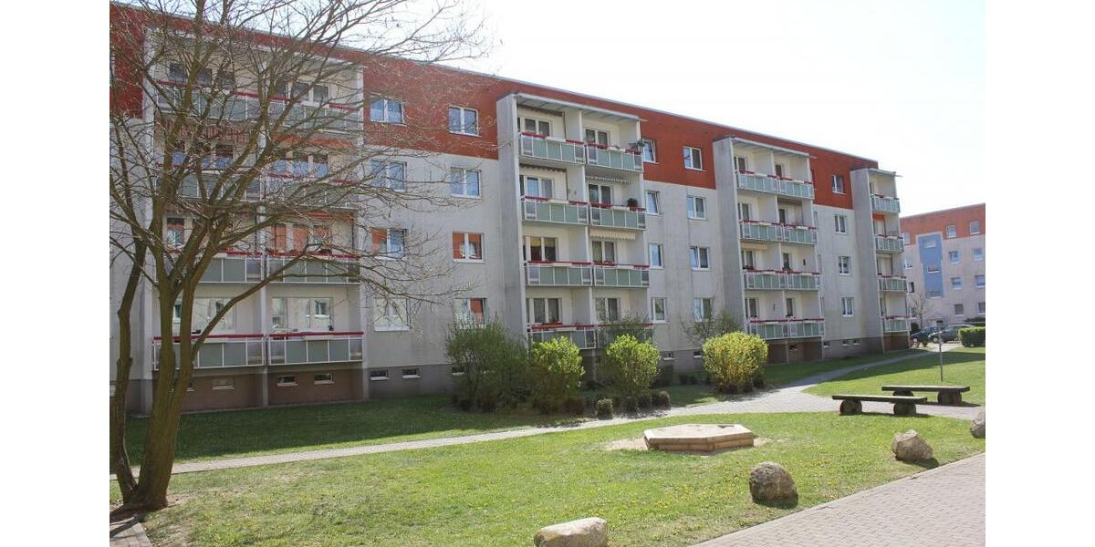 Etagenwohnung Gützkow - 3 Zimmer, 68 m&sup2;, 546&euro; | Angebot:26177781