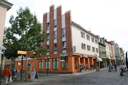 Wohnung Greifswald Innenstadt - 3 Zimmer, 105 m&sup2;, 965&euro; | Angebot:27094889