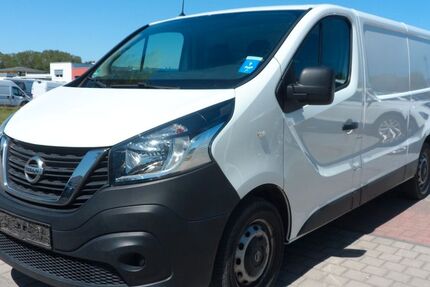 Nissan NV300 120.976 km 14.590 &euro; Greifswald 17489