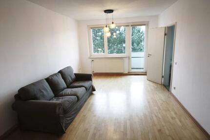 Wohnung Greifswald Groß Schönwalde - 3 Zimmer, 55 m&sup2;, 517&euro; | Angebot:25966502
