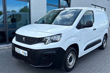 Peugeot Partner 88.120 km 10.990 &euro; Greifswald 17489
