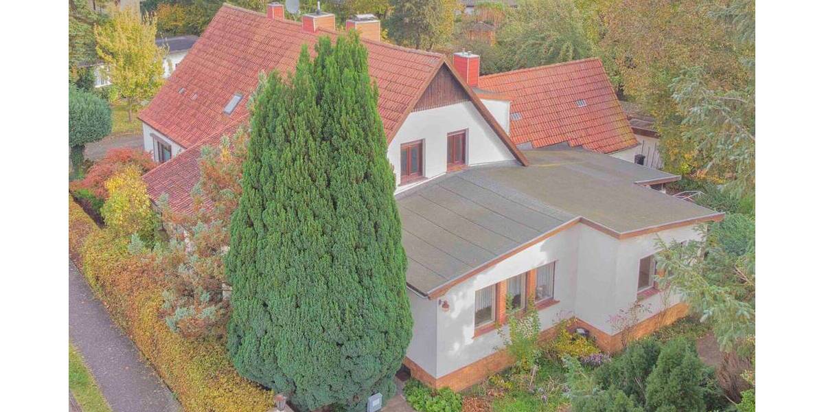 Doppelhaushälfte Züssow - 7 Zimmer, 183 m&sup2;, 195.000&euro; | Angebot:26043484