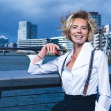 Christine Schütze - Also, mir wär sie zu dünn.. 25.09.2026 Kulturbahnhof Greifswald