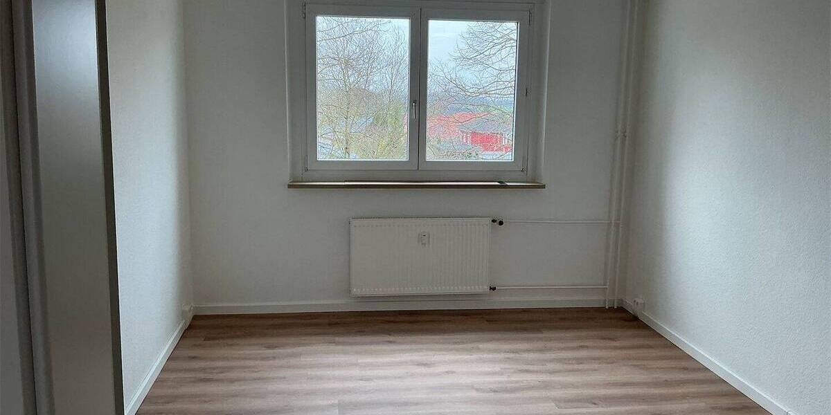 Etagenwohnung Samtens - 3 Zimmer, 66 m&sup2;, 469&euro; | Angebot:26066307