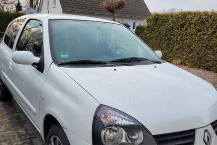 Renault Clio 107.000 km 2.600 &euro; Karlsburg 17495