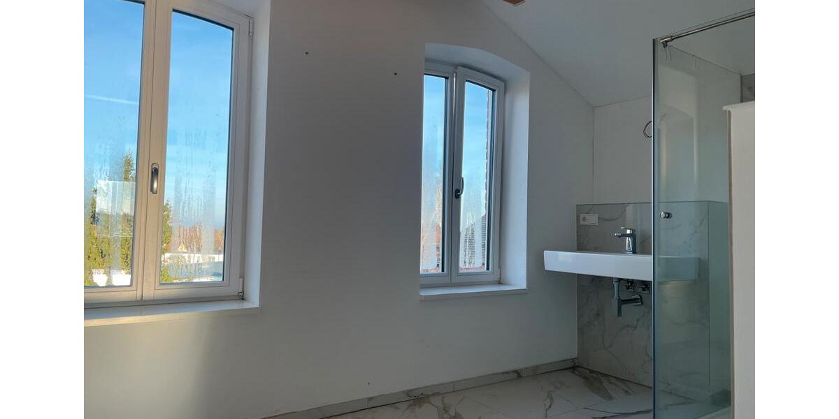 Dachgeschoßwohnung Putbus - 3 Zimmer, 104 m&sup2;, 1.250&euro; | Angebot:23246235