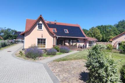 ObjNr:19725 - Hochwertig Saniertes Anwesen für Pferdeliebhaber oder Reitsportfreunde; Feriennutzung möglich - Haus Loitz | Angebot:21580639