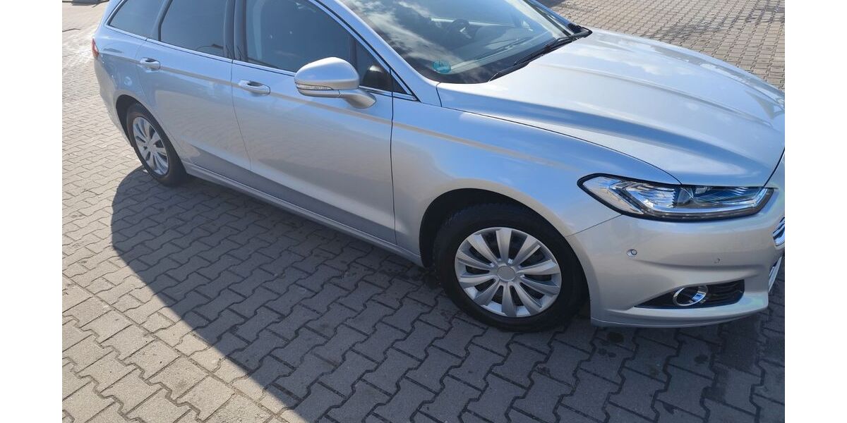 Ford Mondeo 84.951 km 9.300 &euro; Greifswald 17489