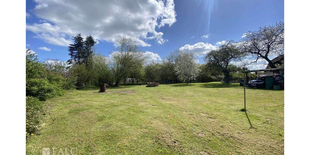 Einfamilienhaus Splietsdorf - 7 Zimmer, 220 m&sup2;, 330.000&euro; | Angebot:25668637