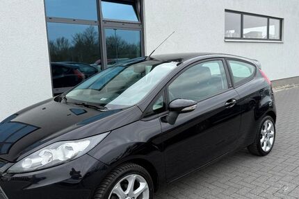 Ford Fiesta 85.630 km 6.990 &euro; Greifswald 17489