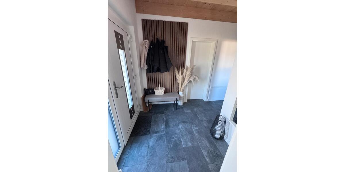 Doppelhaushälfte Samtens - 5 Zimmer, 135 m&sup2;, 1.350&euro; | Angebot:27674528