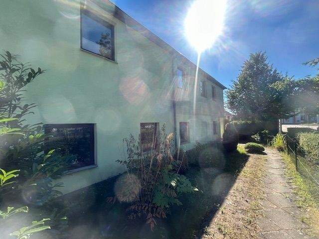 Doppelhaushälfte Samtens - 4 Zimmer, 100 m&sup2;, 145.000&euro; | Angebot:25680504