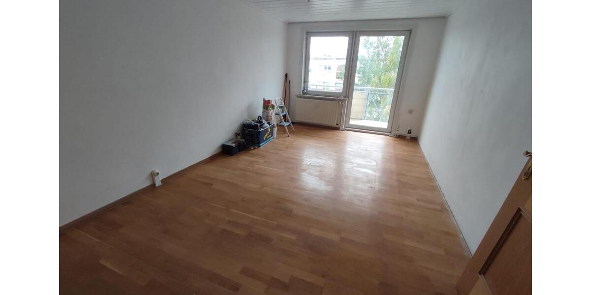 Etagenwohnung Greifswald - 3 Zimmer, 59 m&sup2;, 805&euro; | Angebot:27718209