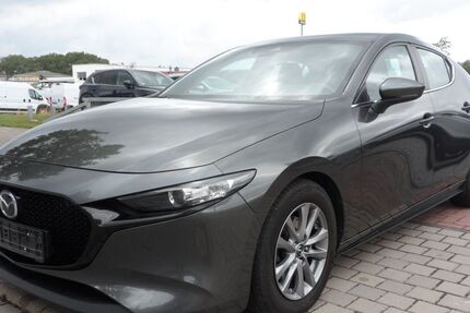 Mazda 3 111.823 km 15.990 &euro; Greifswald 17489