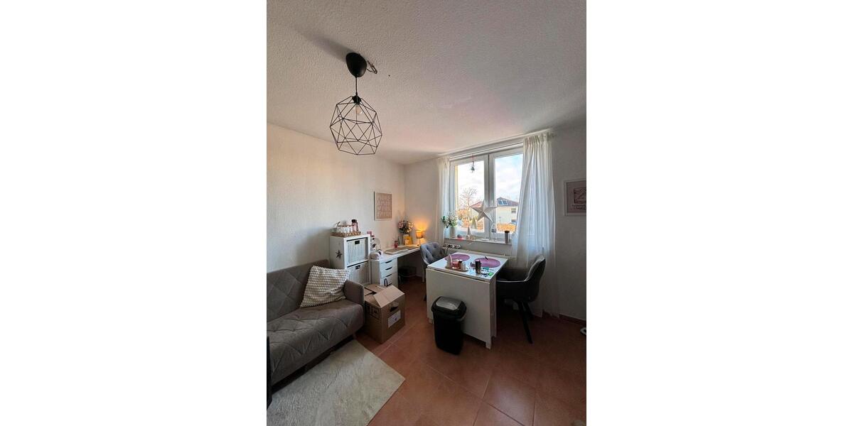 Etagenwohnung Greifswald - 2 Zimmer, 29 m&sup2;, 366&euro; | Angebot:25974687