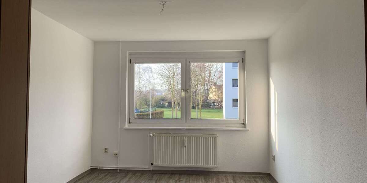 Etagenwohnung Sundhagen - 3 Zimmer, 65 m&sup2;, 415&euro; | Angebot:26993386