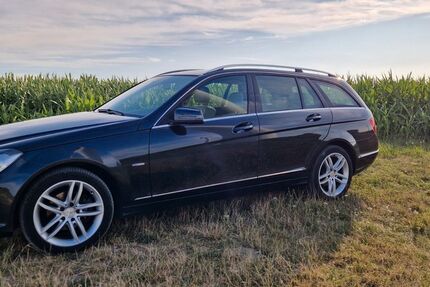 Mercedes-Benz C 180 148.000 km 12.500 &euro; Weitenhagen 17498