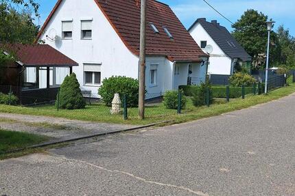 Haus Putbus - 4 Zimmer, 90 m&sup2;, 320.000&euro; | Angebot:26447300