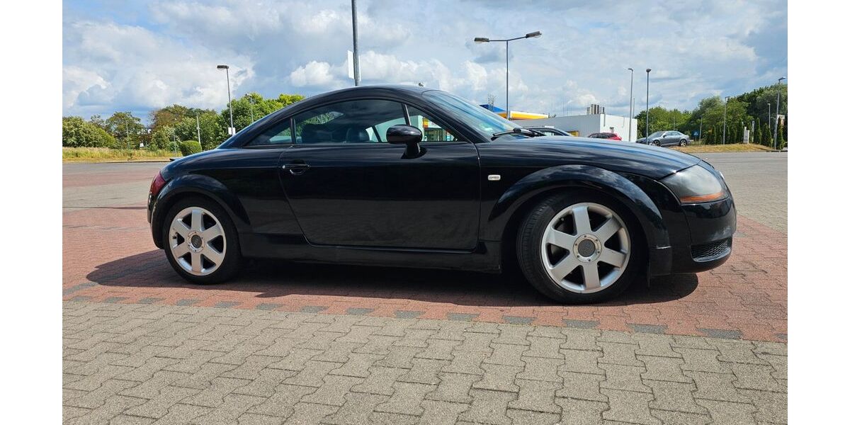 Audi TT 300.000 km 2.850 &euro; Freest 17440